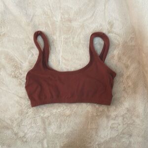 ARQ wide strap bra size medium in deep rust
